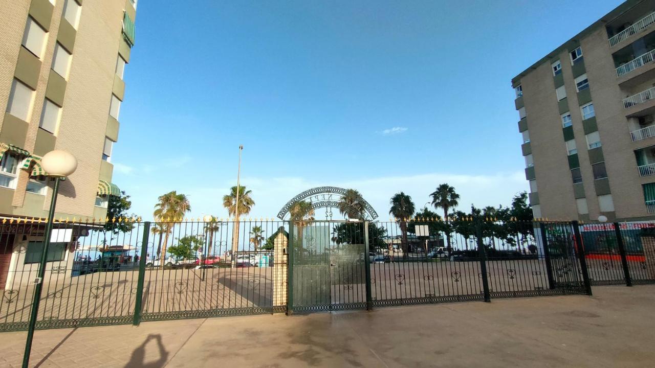 Apartament El Barquito Del Abuelo Malaga Zewnętrze zdjęcie