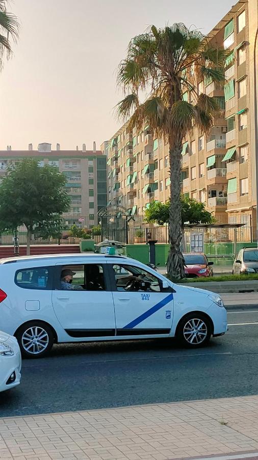 Apartament El Barquito Del Abuelo Malaga Zewnętrze zdjęcie