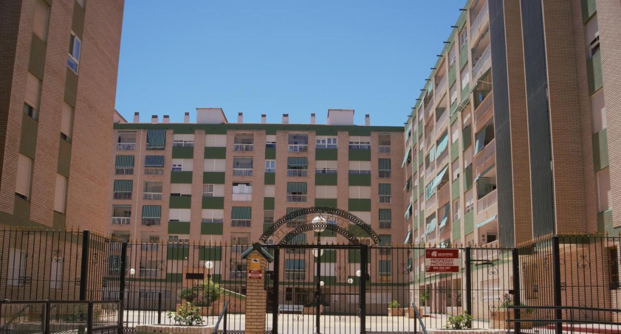 Apartament El Barquito Del Abuelo Malaga Zewnętrze zdjęcie